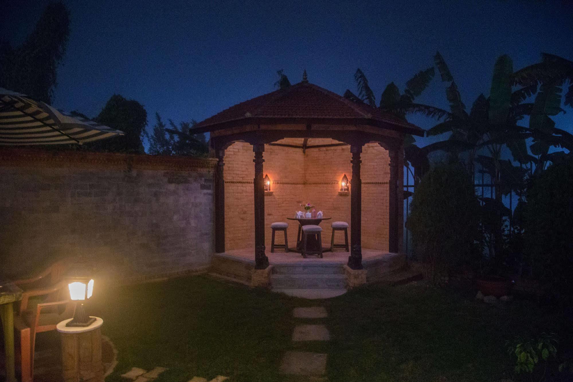 Hotel Ananda Inn Rummindei Luaran gambar